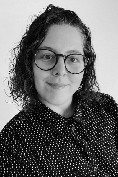 Ines_Klinesmith_lg-400x600